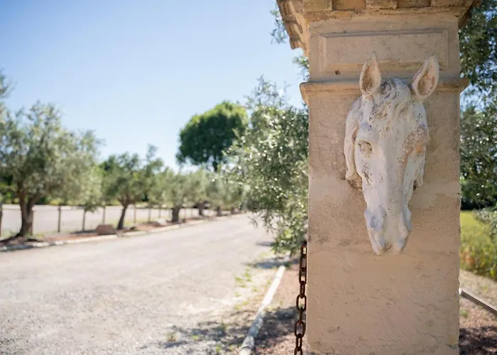 Du Cheval Aldeamento Turístico *