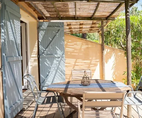 Aldeamento Turístico Du Cheval *